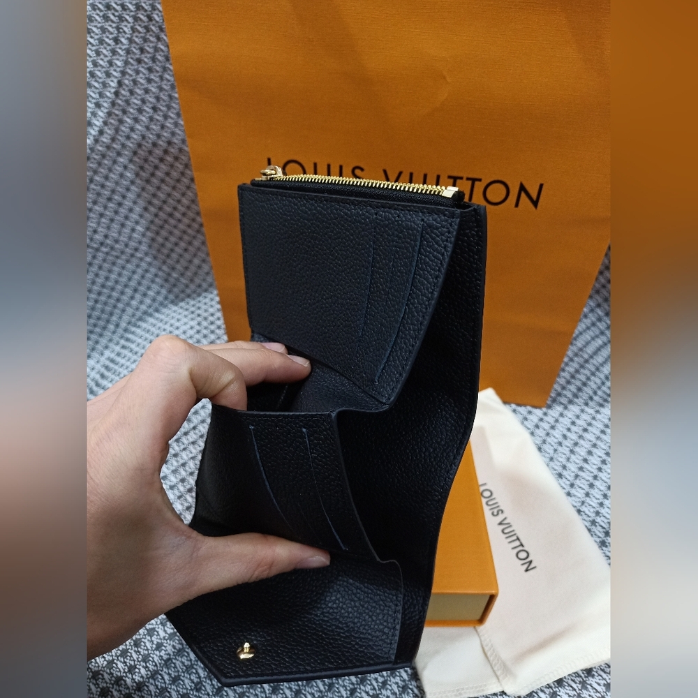 Louis Vuitton Black Wallet with Gold Button - Picture 6 of 7